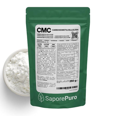 Polvere di carbossimetilcellulosa (CMC) E466 di SaporePuro, ingrediente alimentare bianco e fine in confezione.