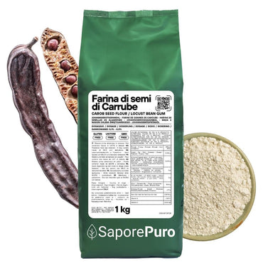 Farina di semi di carrube SaporePuro, origine Italia, in confezione, vista in primo piano, polvere bianca e fine.