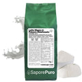 Latte magro in polvere SaporePuro senza lattosio, ideale per gelati e cucina, mostrato in una confezione aperta con polvere bianca.