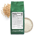Bevanda di avena SaporePuro in polvere da 1kg, senza glutine, con ciotola e avena in fiocchi sul tavolo.